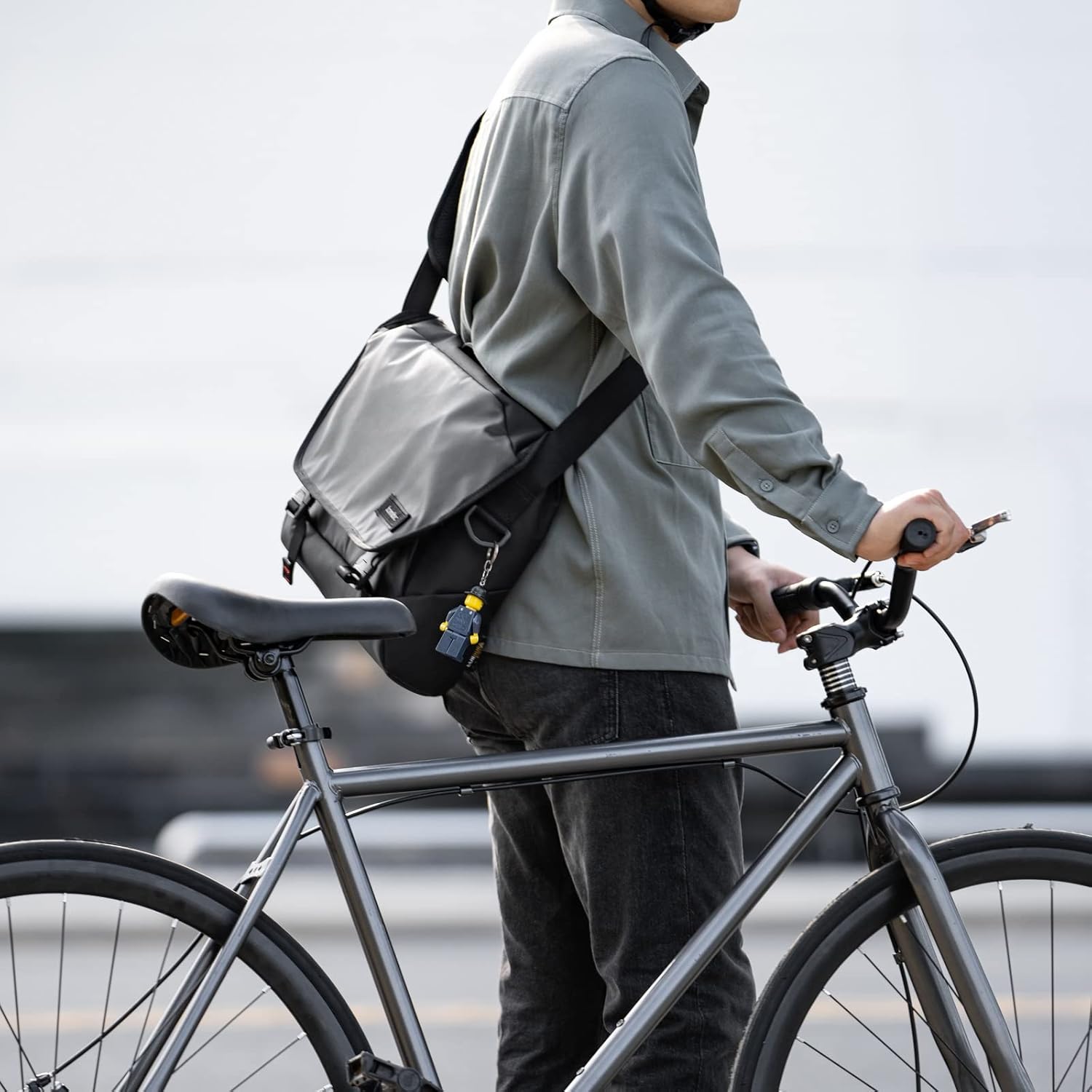 Laptop Messenger Bag, Water-resistant Fabric Shoulder Bag U3472