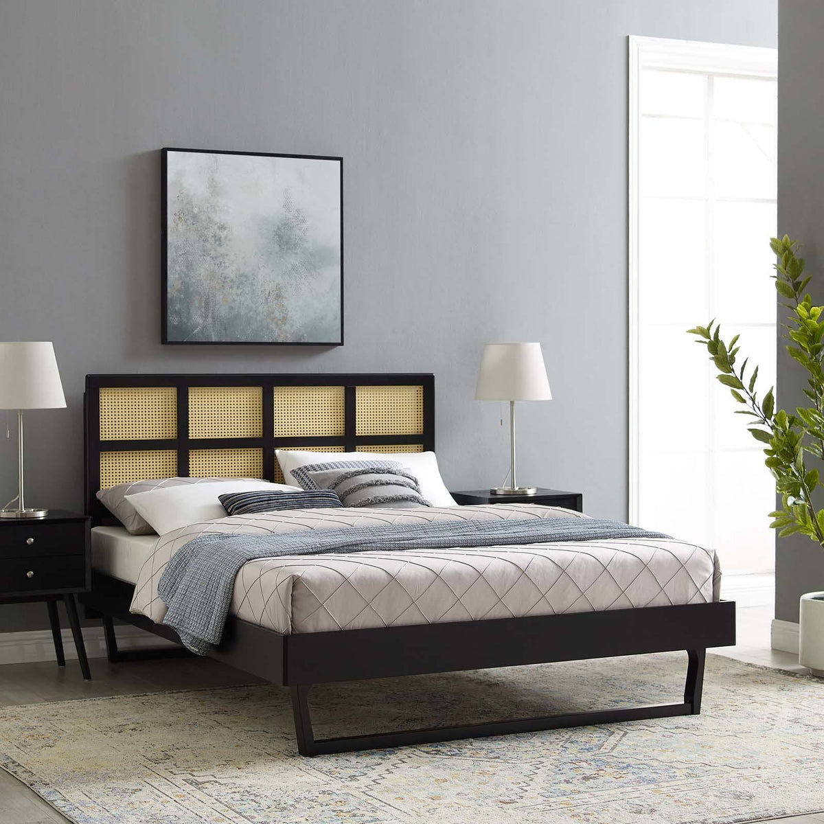 Black King Platform Bed with Angular Legs V629