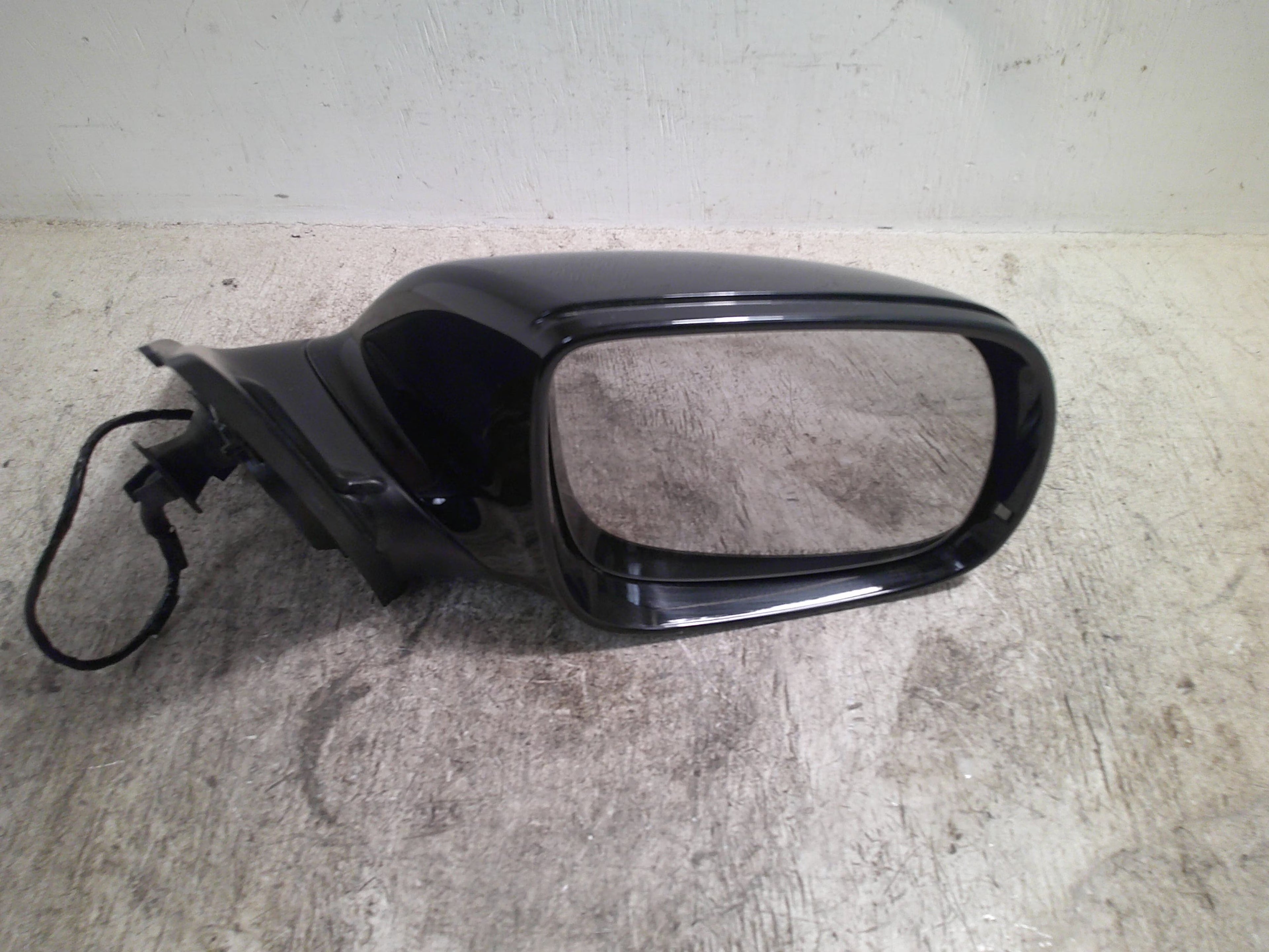 Passenger Side Door Mirror A61262