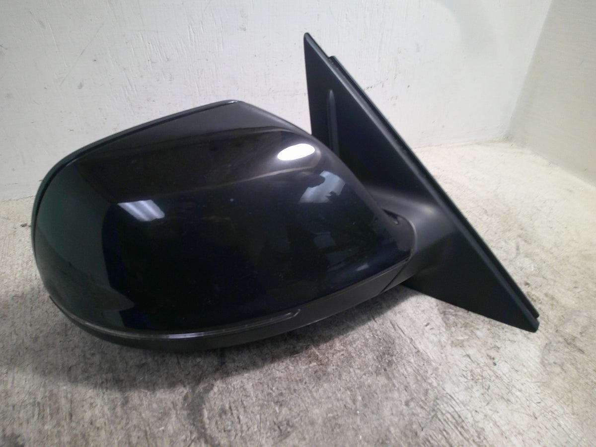 Passenger Side Door Mirror A61262