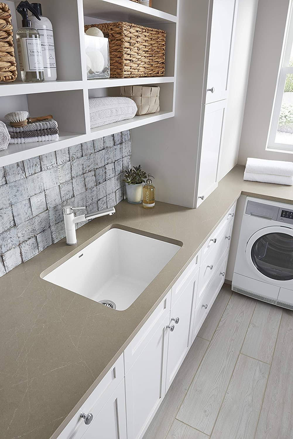 White Pull Out Spray Kitchen Faucet J11257