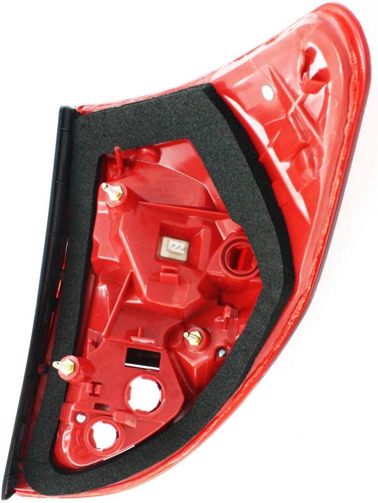 2006-2008 Toyota RAV4 Rear Tail Light Driver Side Assembly Unit F6378