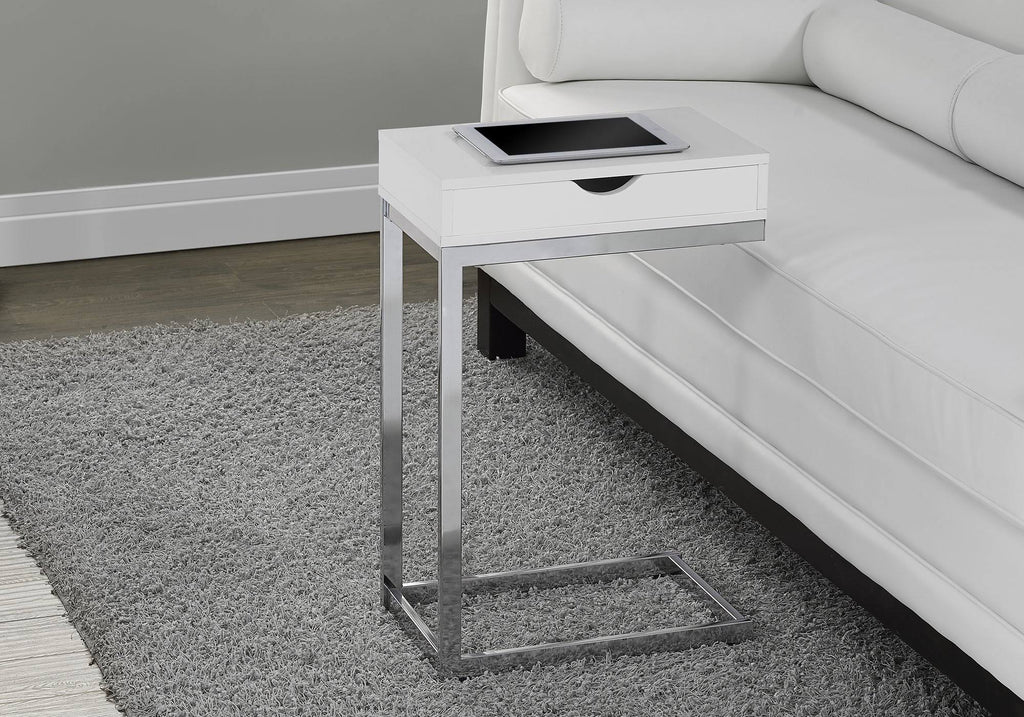 Walnut Accent Table M2867