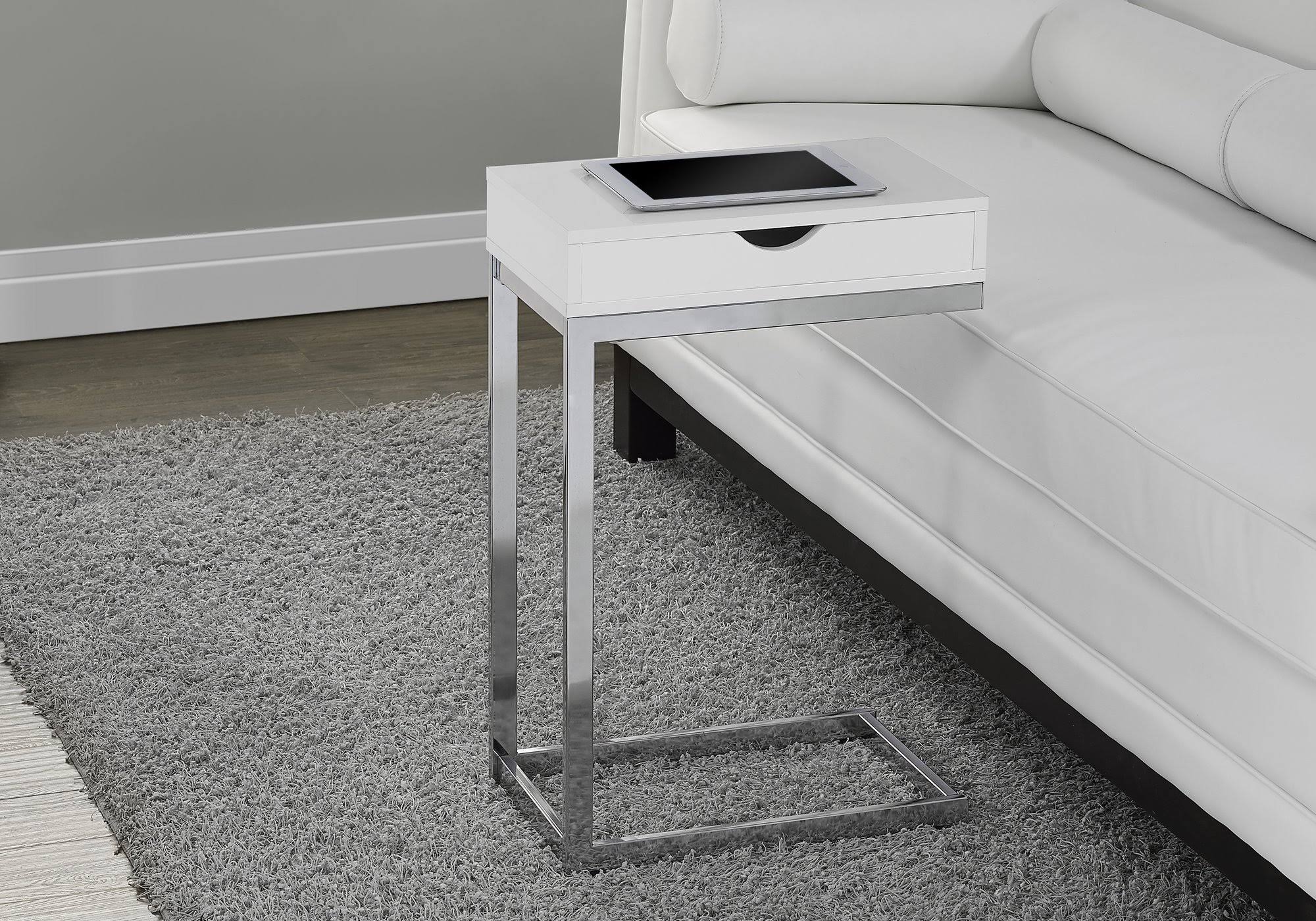 Walnut Accent Table M2867