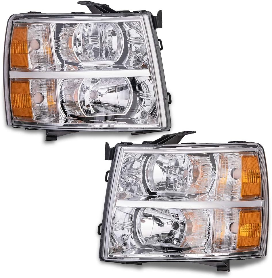 Headlights with Clear Lens Chrome Housing Amber Reflector O8803