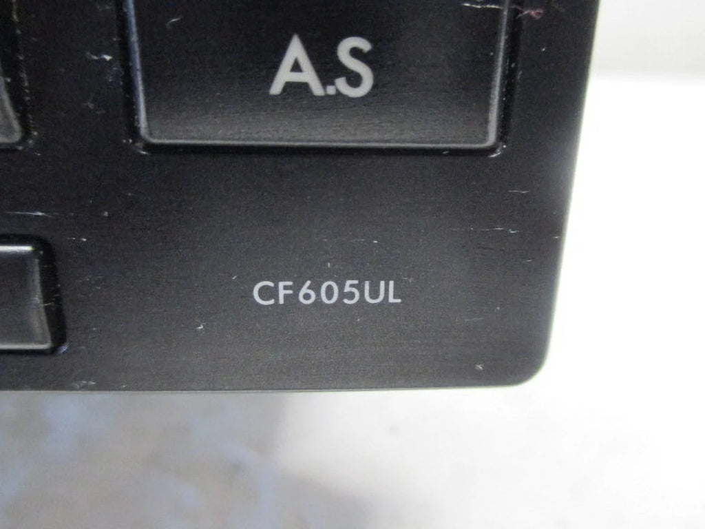 Pre-Owned Subaru Forester AM FM Radio Receiver OEM L521318