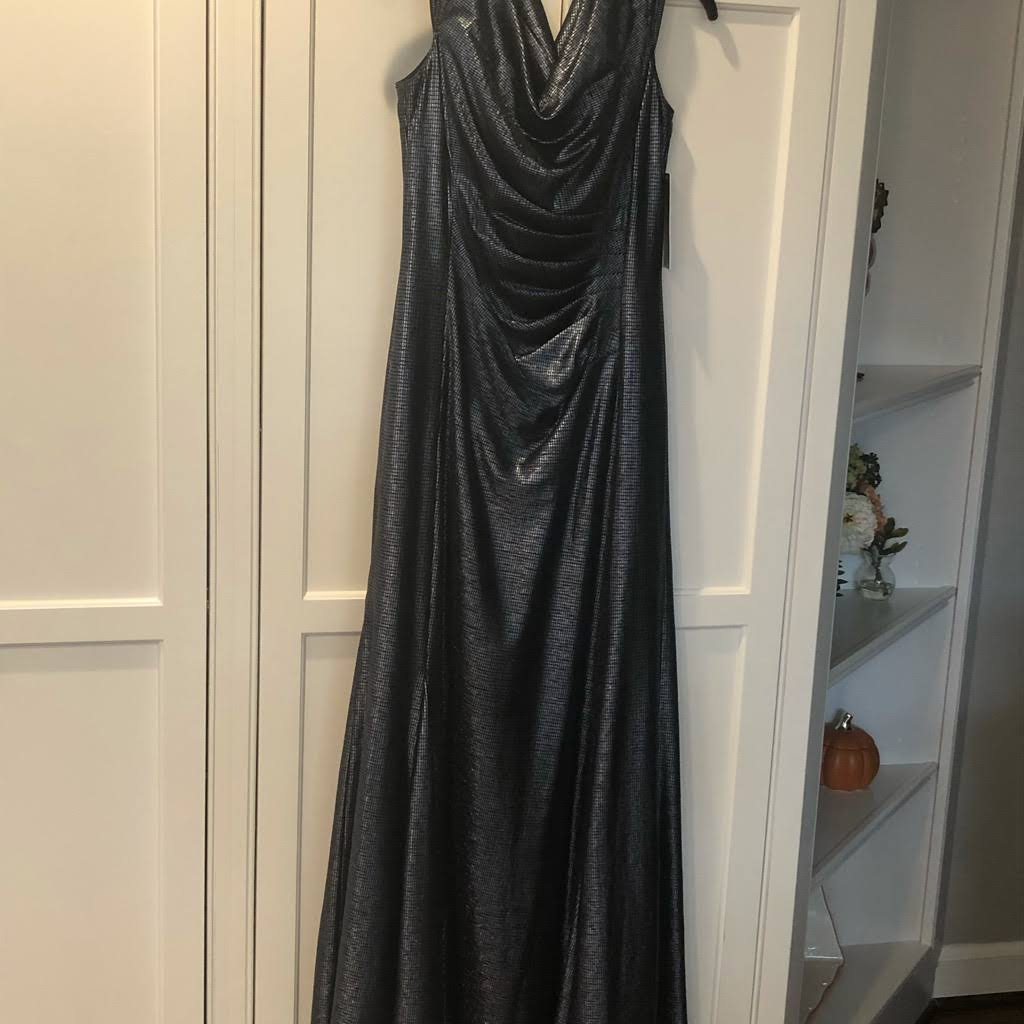 Metallic Knit Gown M74165