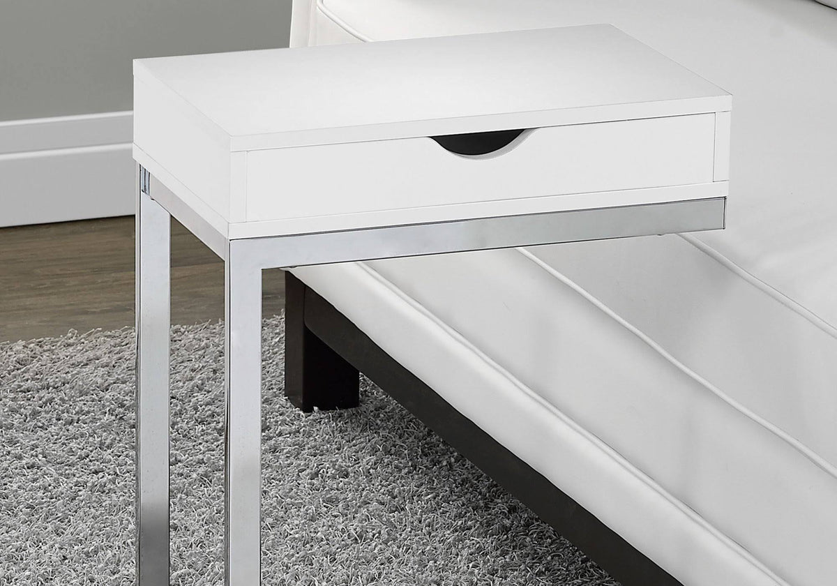 Walnut Accent Table M2867