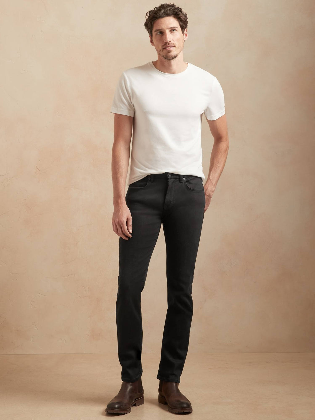 Slim Luxe Traveler Black Jean True Black Size 42W 34L K3923