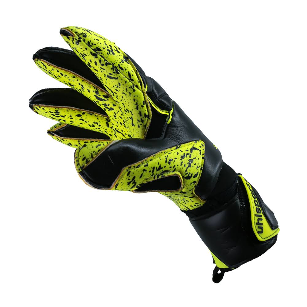 Carbon 10 Goalkeeper Gloves F484