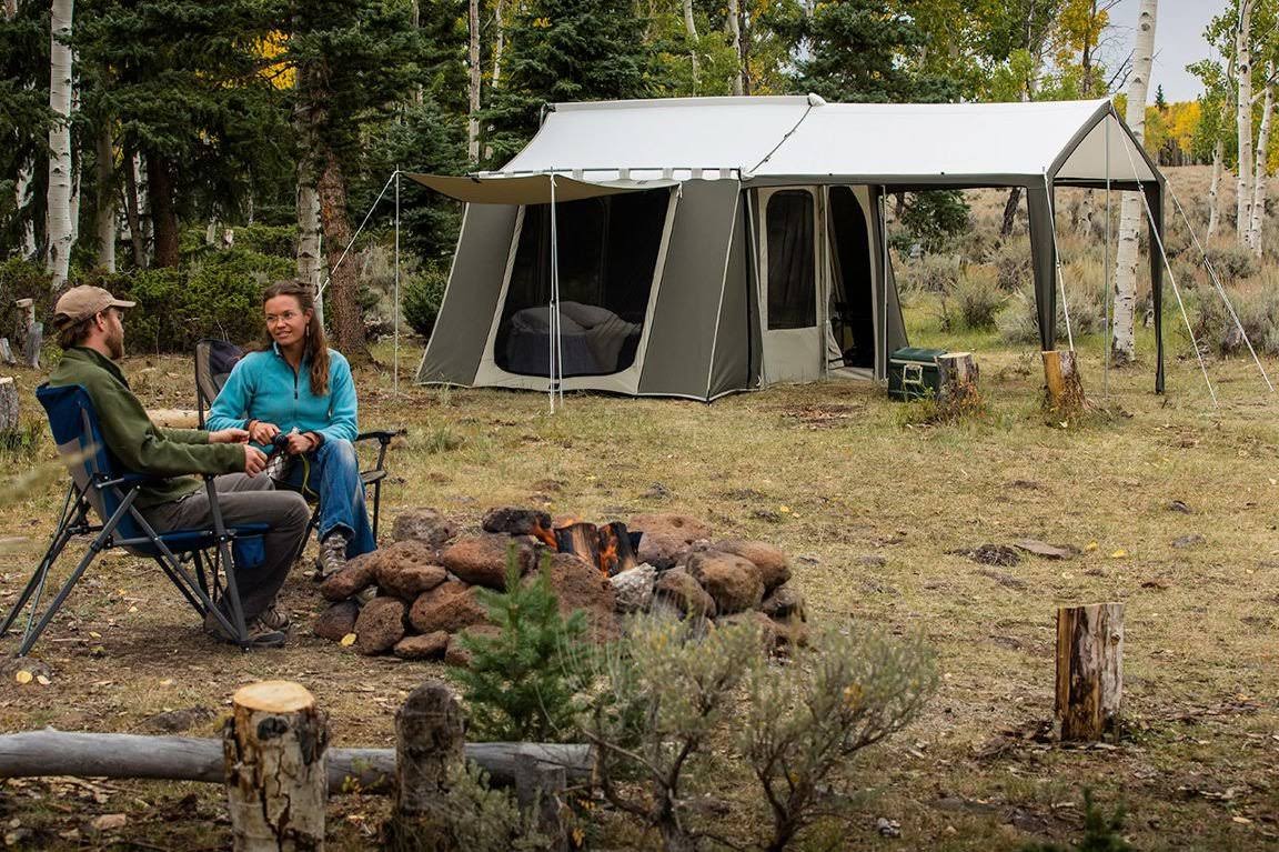 6-Person Cabin Tent with Deluxe Awning W2965