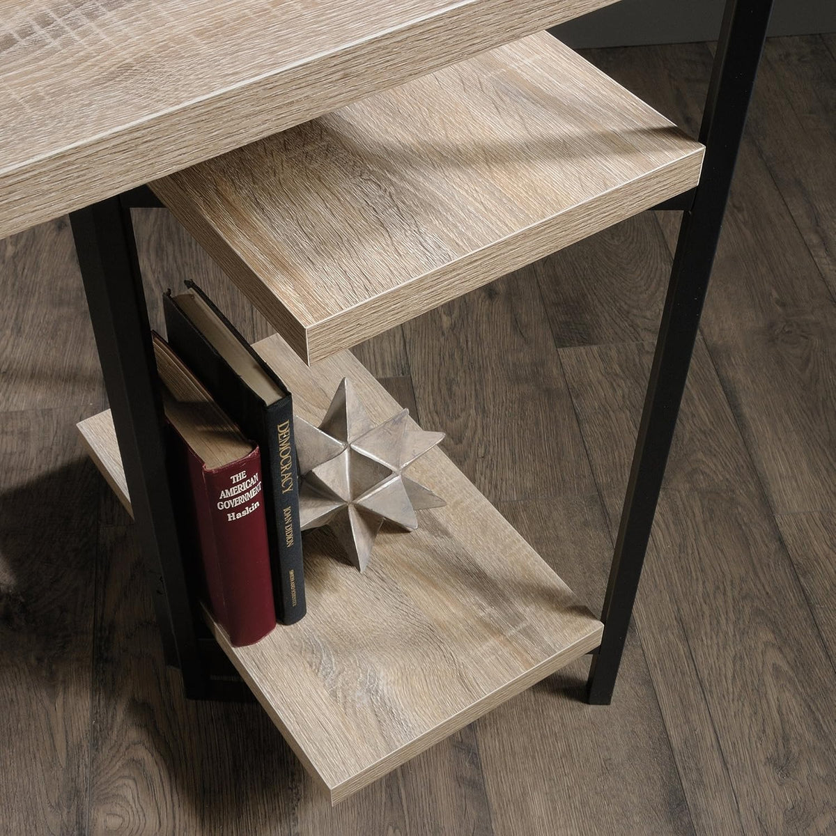 Charter Oak Desk Y990
