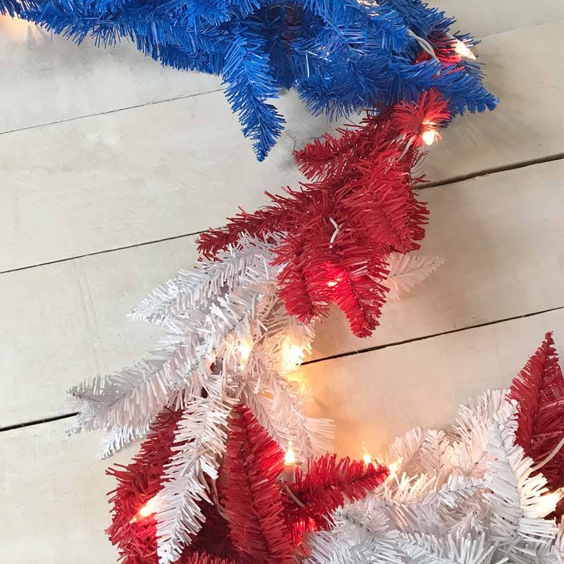 9 ft Patriotic American Garland 50 White Lights Red White Blue R442