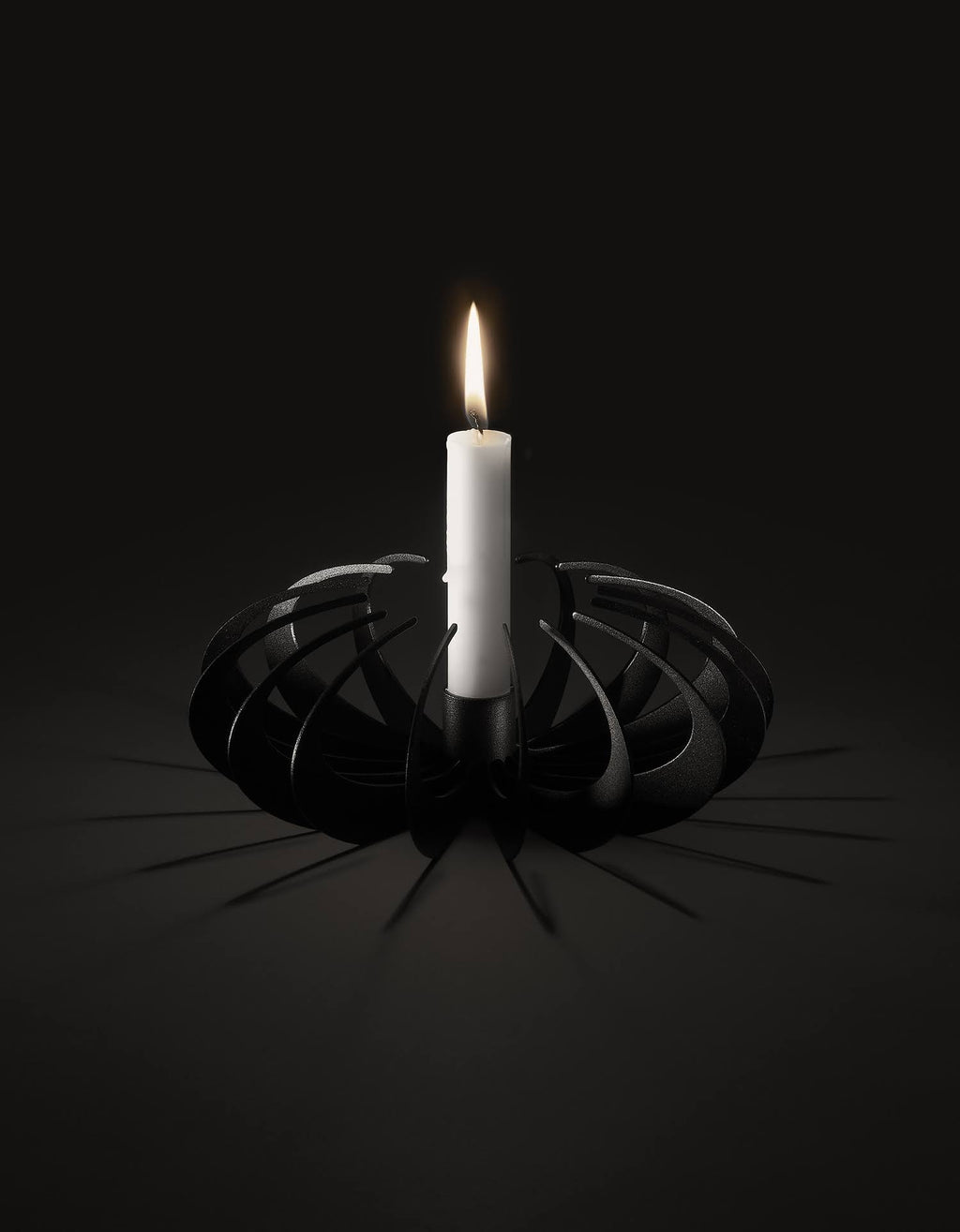 Shadow Candle Holder, Black T253