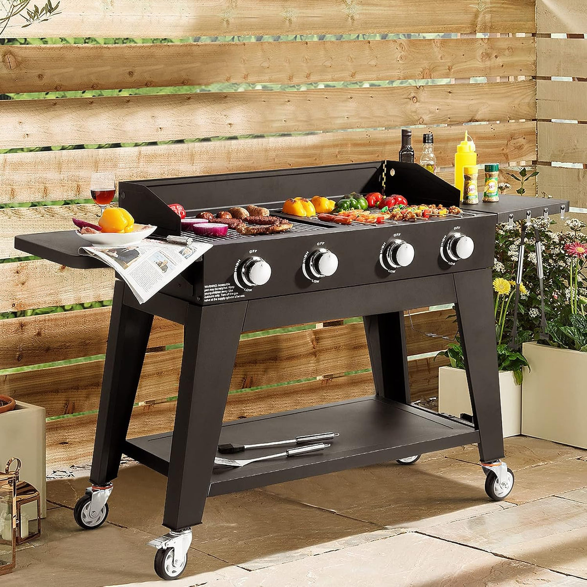 4 Burner Propane Gas Grill with Two Cooking Grate Q919973