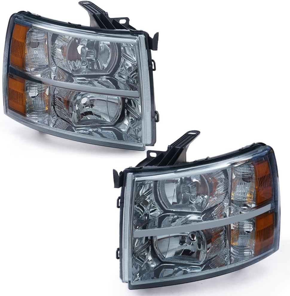 Headlights with Clear Lens Chrome Housing Amber Reflector O8803